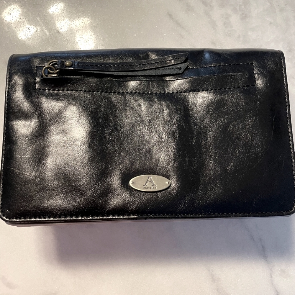Aurielle Leather Black and Silver Crossbody/Clutch Bag